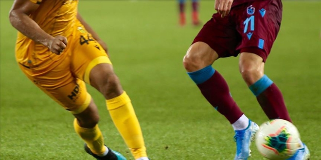 Yeni Malatyaspor-Trabzonspor maçı ileri bir tarihe erteledi
