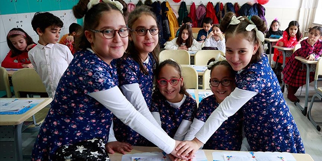 Konyalı beşizler sadece ailenin değil herkesin ilgi odağı