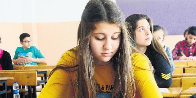 Liselere girişte MEB'in en zor yılı