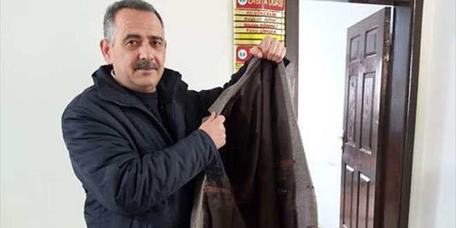 Ceketten çıkan 10 bin lira sahibine iade edildi