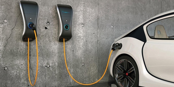Elektrikli ve hibrit otomobil sayısı bir yılda üçe katlandı