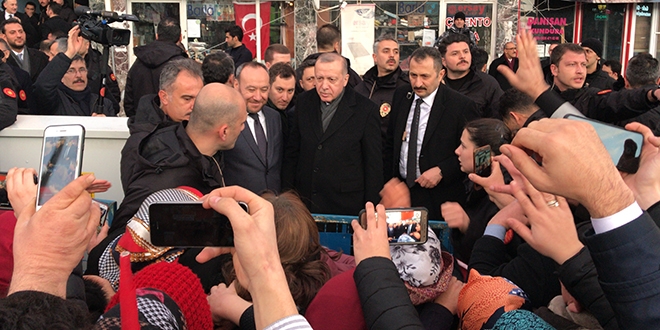 AK Parti'nin rekor oyla kazandığı ilçede Erdoğan'a sevgi seli