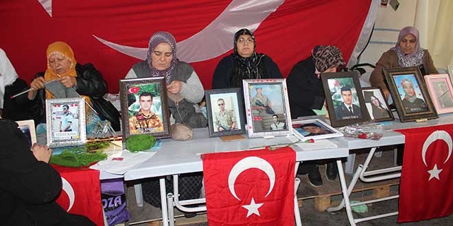 HDP nndeki ailelerin evlat nbeti 157'nci gnnde