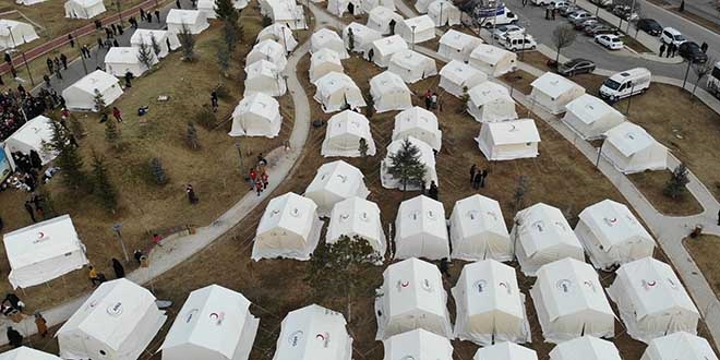 Deprem bölgesi için yağış ve kuvvetli rüzgar uyarısı