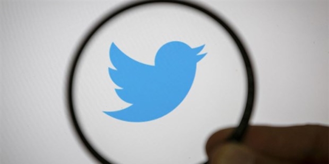 Twitter ilk kez bir eyrekte 1 milyar dolar gelir elde etti