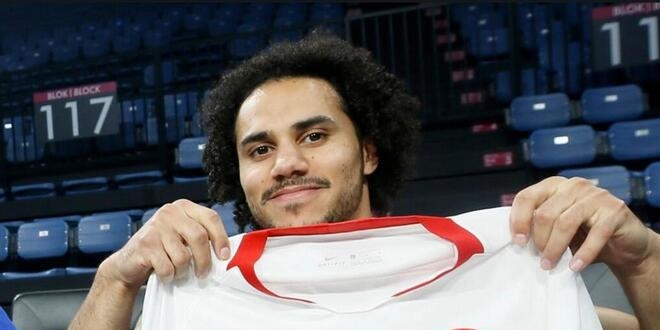 Bavurusu onayland: Shane Larkin resmen Trkiye vatanda