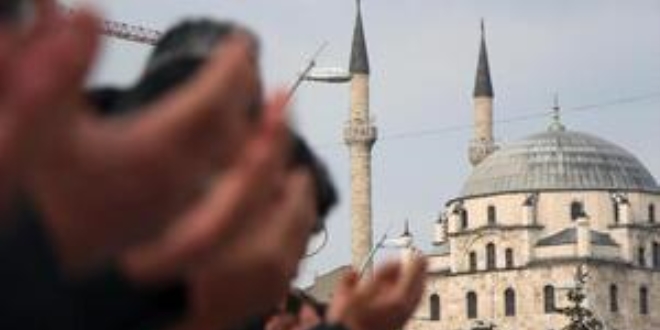Ankara İHH'den Afrika'da şehitler için gıyabi cenaze namazı