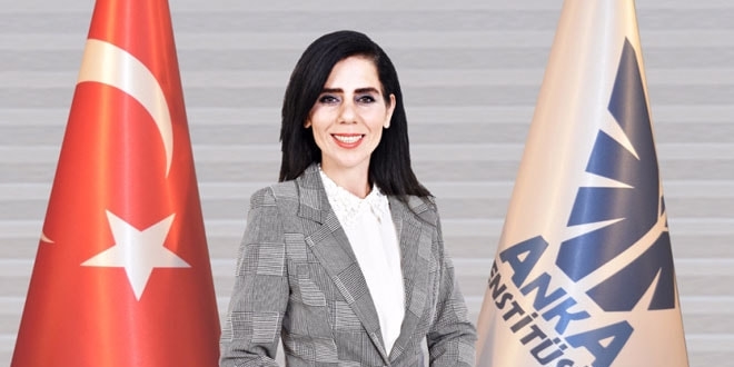 Lefkoşeli profesörden alkışlanacak yanıt