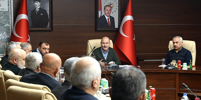 Bakan Soylu, Alevi ve Bektaşi önderleriyle bir araya geldi
