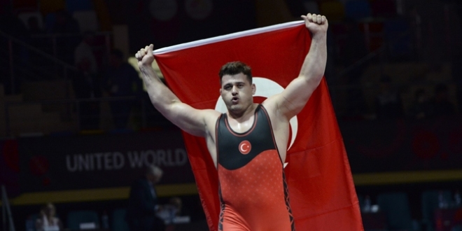 Rıza Kayaalp çeyrek finalinde yenildi