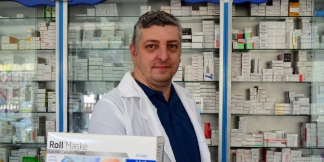Fırsatçılar işbaşında: 30 TL'lik maske 300 TL oldu