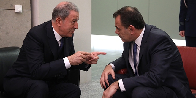 Hulusi Akar, Yunan Savunma Bakanı ile görüştü