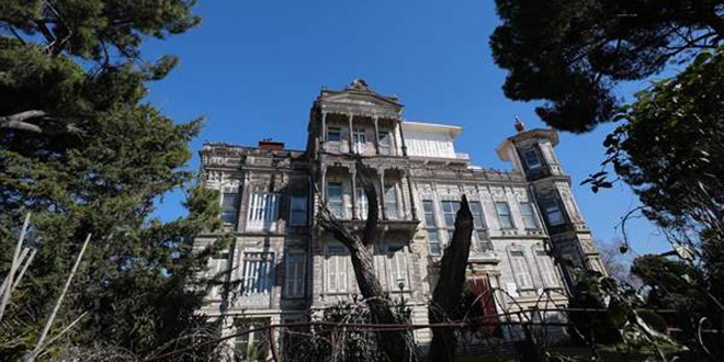 'Perili Köşk' icradan satılık