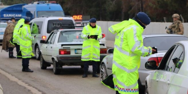 Eş zamanlı denetim: 6 bin 420 sürücüye ceza kesildi