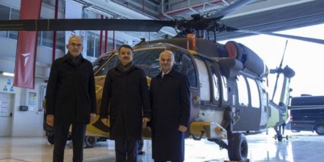Orman yangınlarıyla mücadelede yerli helikopter atağı