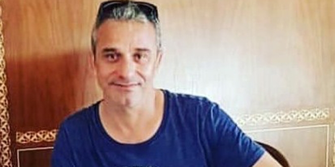 Mali müşavir sokak ortasında bıçaklanarak öldürüldü