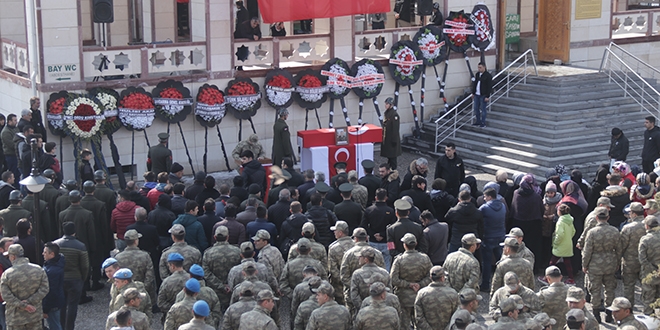 Kalp krizi sonucu yaşamını yitiren Albay defnedildi