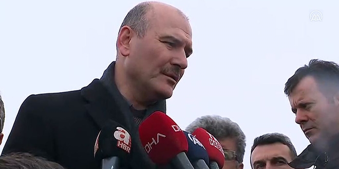 Bakan Soylu: Şu ana kadar 4 köye 1250 çadır sevk ettik