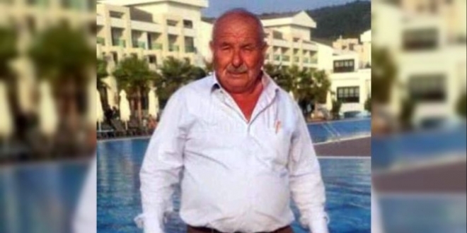 Saman balyaların altında kalan muhtar yaşamını yitirdi