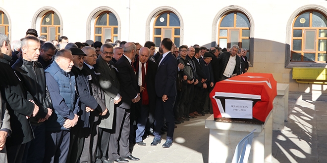 MHP eski Milletvekili İrfan Keleş toprağa verildi