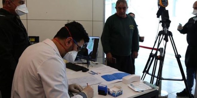 Sarp Sınır Kapısı'nda koronavirüse karşı önlemler alındı