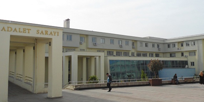 FETÖ'den yargılanan 5 sanık hapis cezasına çarptırıldı