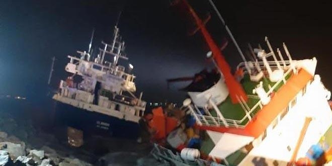 Tuzla'da iki gemi çarpıştı! Batma tehlikesi var
