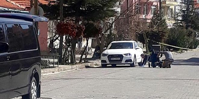 İş adamının otomobilinde bomba bulundu