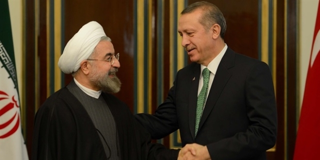 Erdoğan, Ruhani ile telefonda görüştü