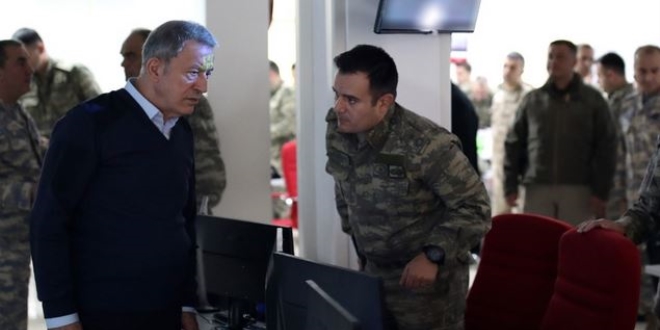 Sözleşmeli er ve erbaşlar, uzman erbaşlığa geçiş yapabilecek