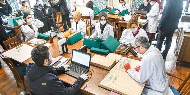 Topkapı Sarayı'nda tek tek sayım