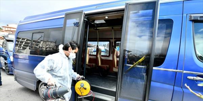 Başkentte toplu taşıma araçları ilaçlandı