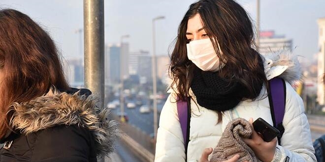 'Koronavirüs sigara içenleri daha çok etkiliyor'