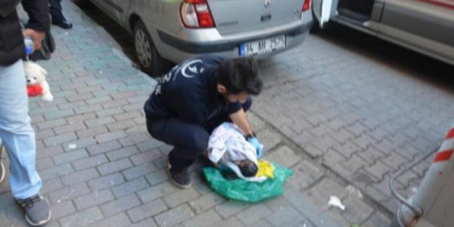 Çöp konteynerinde yeni doğmuş bebek bulundu
