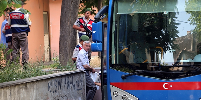 4 ilde terör örgütü PKK'ya operasyon: 6 kişi gözaltında