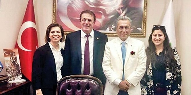 Belediye Başkanı, Vekilin kızını müdür yaptı