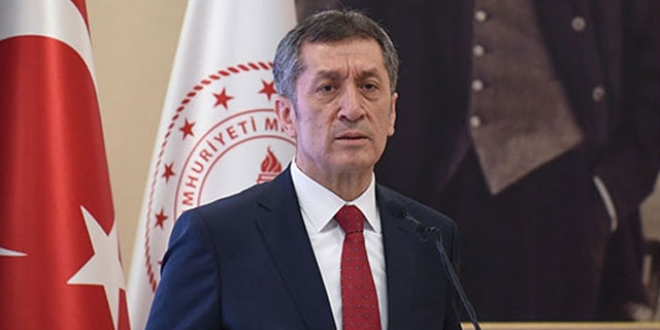 Bakan Selçuk'tan, velilere uyarı