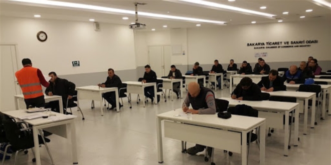 Mesleki Yeterlilik Belgesi sınavları da ertelendi
