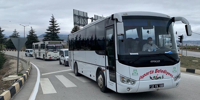 Isparta'da umreden dönen 74 kişi daha yurda yerleştirildi