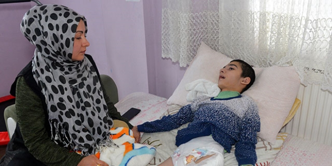 Engelli çocuğun bacağını kırıp eve gönderen personele ceza