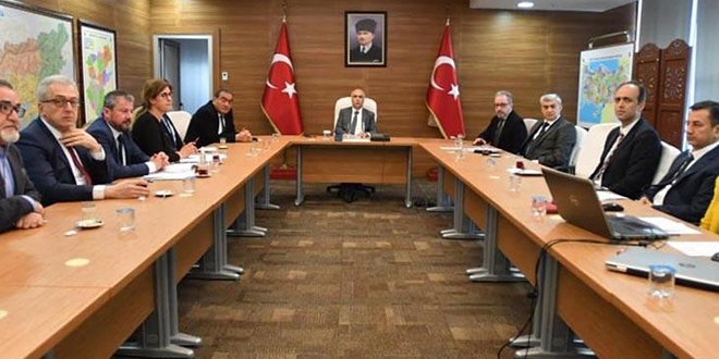 Denizli Valisi Karahan: 2 kişide koronavirüs şüphesi var