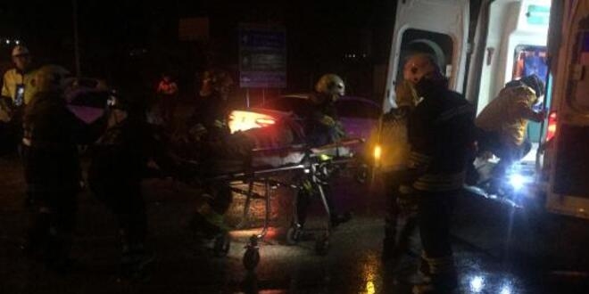 Gaziantep'te otobüs devrildi: 20 yaralı