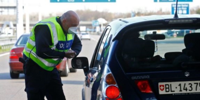 AB, sınırlarını diğer ülkelere kapattı