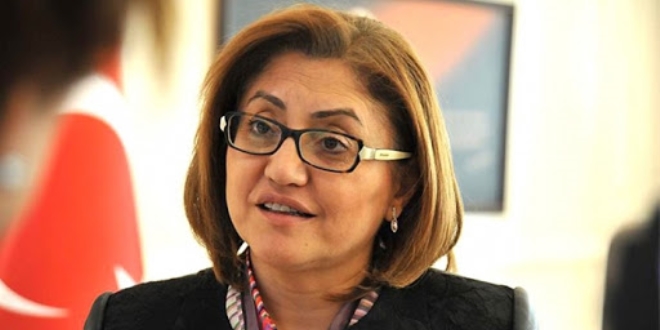 Fatma Şahin: Kızım yurt dışından geldi, rutin karantina uygulanıyor