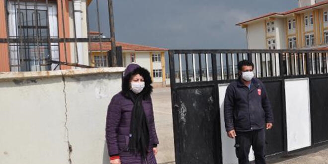 Avrupa'dan gelen 11 öğrenci ve 1 öğretmen gözlem altında