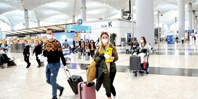 8 ülkeden dönmek isteyen Türklerin başvuruları sürüyor
