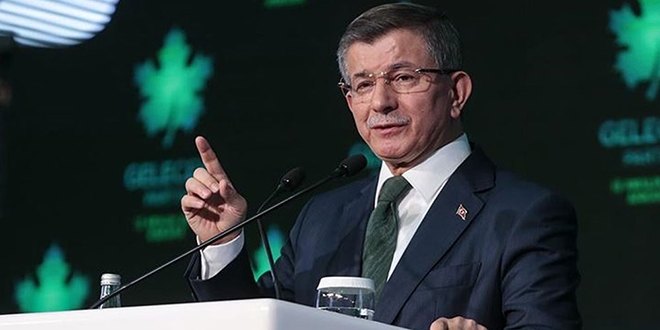 Davutoğlu'nun, KHK sağlık çalışanları önerisi gündem oldu