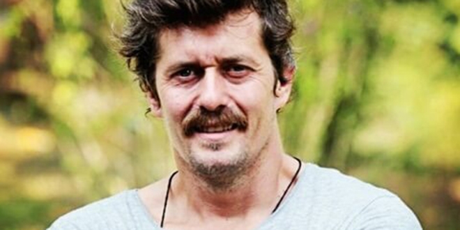 Oyuncu Mete Horozoğlu'na FETÖ'den takipsizlik