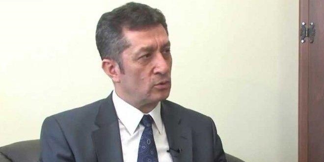 Bakan Selçuk'tan Binali Yıldırım'a taziye mesajı