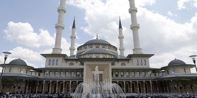 Beştepe Millet Camisi'nde cuma namazı kılındı